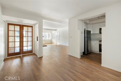 7800 Topanga Canyon Boulevard #207 Photo